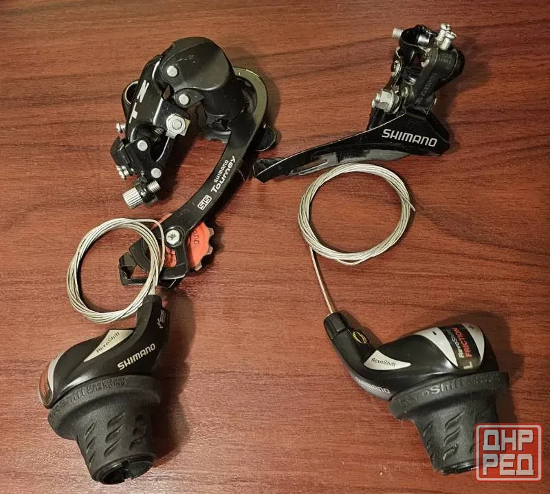 Компект переключателей Shimano Горловка - изображение 1
