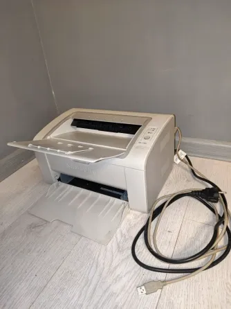 Лазерный принтер Samsung ML-2165 работает, но нужна заправка картриджа Донецк