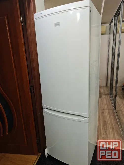 Холодильник Zanussi Макеевка - изображение 1