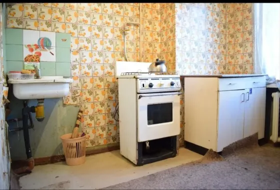 Продам 1-комнатную квартиру,дск Донецк