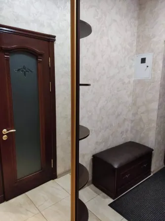 Продается 2 - х комнатная квартира, ул. Артема, ориентир библиотека им. Крупской Донецк