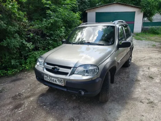 Продам Шевроле Ниву Макеевка