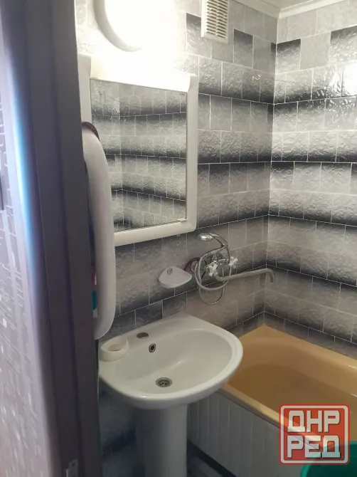 Продам 2-х комнатную квартиру в Кировском р-не Донецка. Текстильщик. Донецк - изображение 5