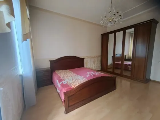 Продажа 3к.квартиры сталинки пр. Театральный, Ворошиловский район Донецк