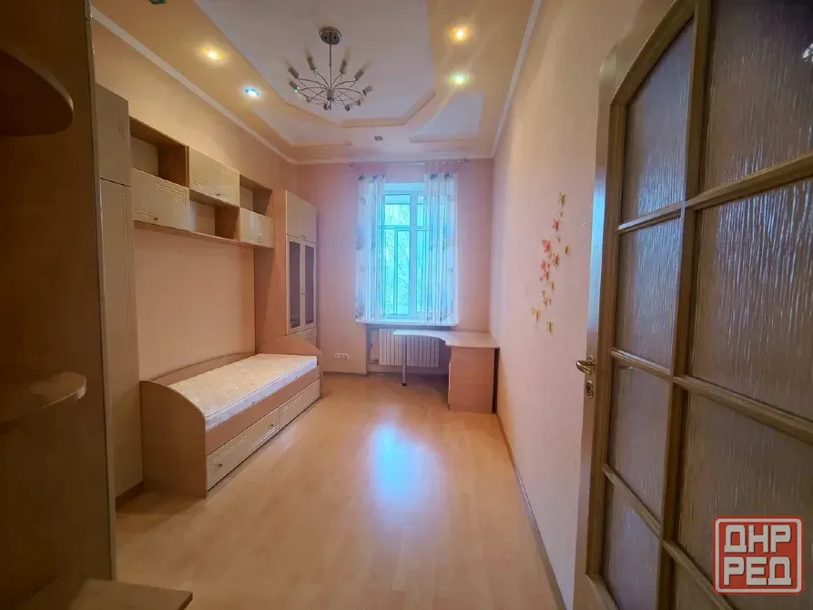 Продажа 3к.квартиры сталинки пр. Театральный, Ворошиловский район Донецк - изображение 4