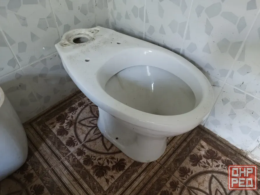 Унитаз с бачком б/у Донецк - изображение 2