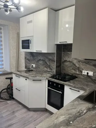 Сдаётся стильная 2-ком.кв-ра, Новострой Марииуполь,Карпинского,37а,. Мариуполь