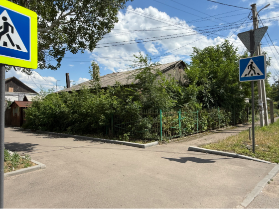 Продажа Дома и Земли в Центре Донецка По Фасаду Проспект Павших Коммунаров Донецк