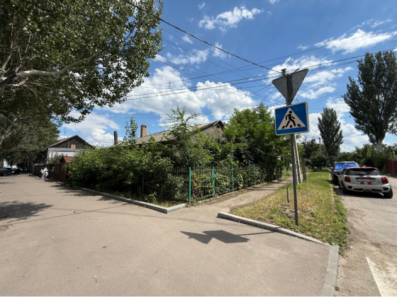 Продажа Дома и Земли в Центре Донецка По Фасаду Проспект Павших Коммунаров Донецк