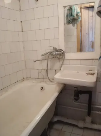 Продам 3к кв Мирный Донецк