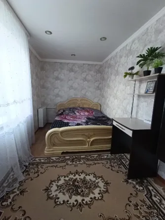 Двухкомнатная квартира в Калининском районе, ориентир Калининский рынок Донецк