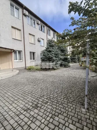 Продается 3-комнатная квартира в Центральном районе Мариуполь