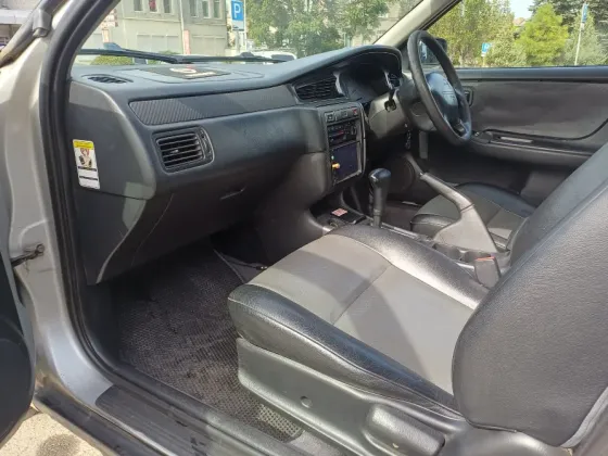 Nissan Blueberd Донецк