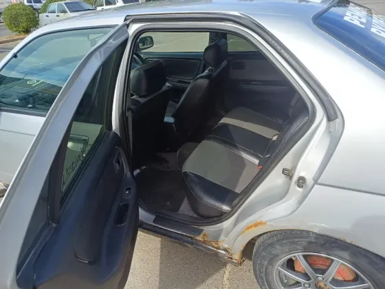 Nissan Blueberd Донецк