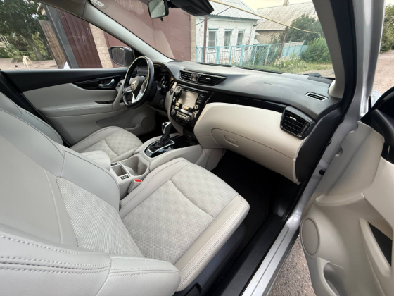 Продам Nissan rouge sport SV Донецк