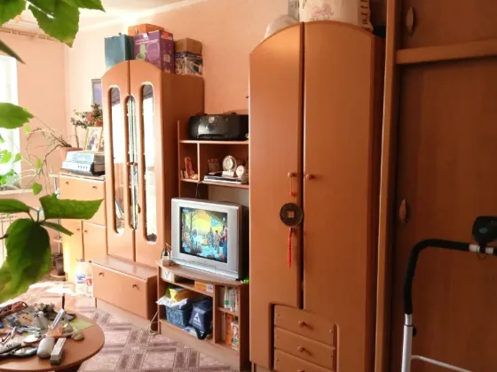 Продам 2-ком. кв. в р-не Дет. обл. больницы Донецк