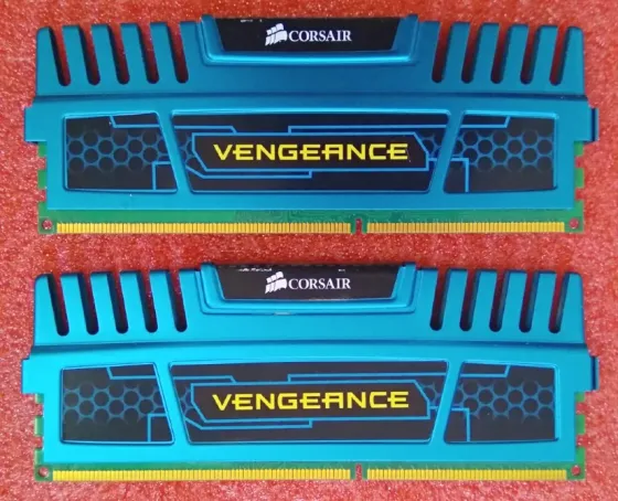 DDR3 4Gb + 4Gb 1600MHz Corsair - Обмен на 40шт любой нерабочей-ненужной оперативной памяти озу Донецк