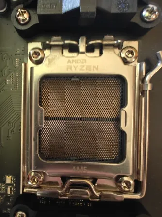 Процессор AMD ryzen 7800x3d box + Материнская плата Gigabyte AM5 X670 Gaming X AX Донецк