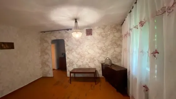 Продается дом на земле г.Макеевка, поселок Комсомольский Макеевка