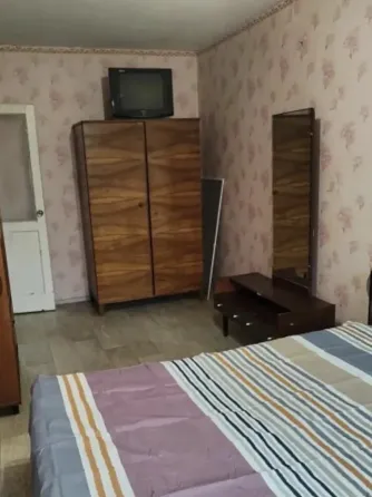 Продается 2-комнатная квартира в Калининском районе Донецк