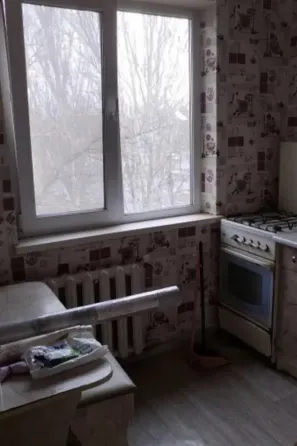 Продается 2-комнатная квартира в Калининском районе Донецк