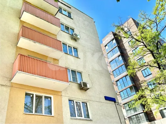 Продается 3-комнатная квартира в Центральном районе Мариуполь