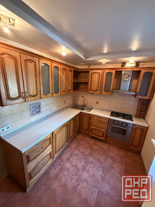 Продам 4х ком. Квартиру на Крытом рынке Донецк - изображение 1