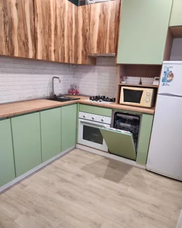2-х комнатная квартира в Куйбышевском районе, площадь Бакинских Комиссаров Донецк