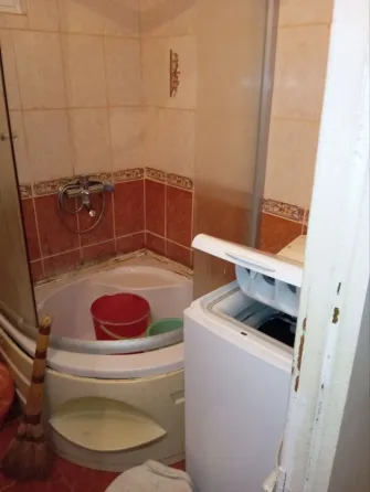 Продам 2-х комн. кв., комнаты раздельные, ул .Куйбышева, д. 163. Донецк