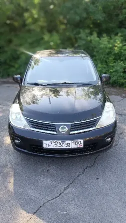 Nissan Tiida 2008 1.6 мех Донецк