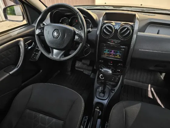 Продам Renault duster 2017 2.0 акпп Макеевка