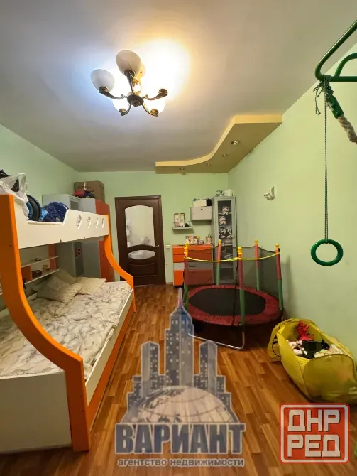 Продажа крупногабаритной 2-комнатной квартиры 1/2, в г. Донецк, Калининский район, ул. Цусимская Донецк - изображение 1