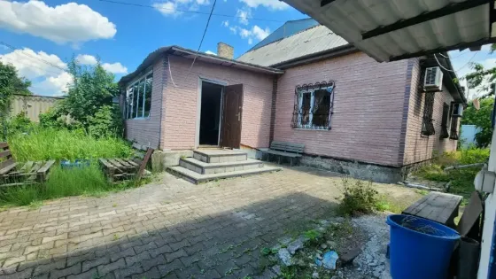 Продам газифицированный дом на Новых Планах. Макеевка