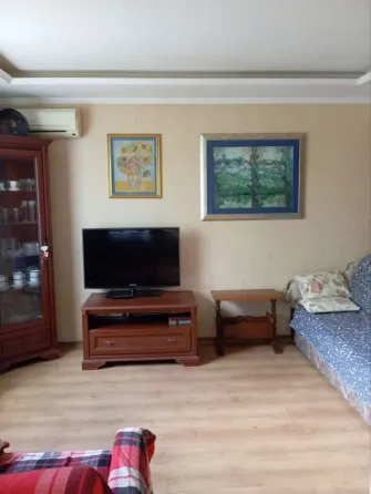 Продам 3-х комнатную квартиру ул.Прожекторная Донецк