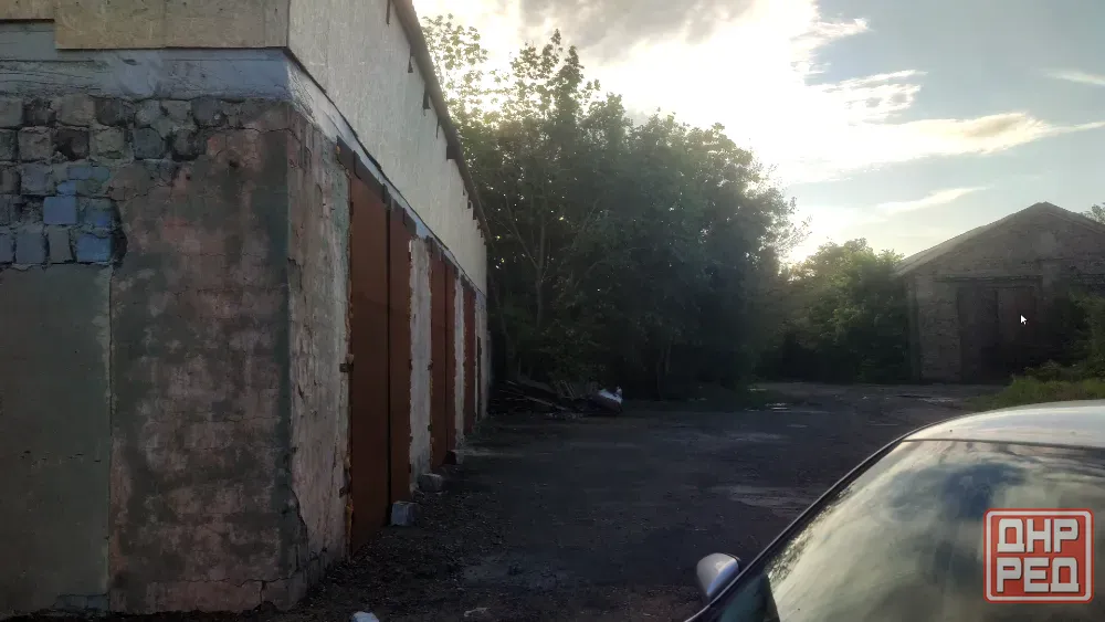 Донецк/пролетарка здание на трое ворот под сто. 140 м .2 ВОзможна покомнатная, аренда.от 6 м.2 Донецк - изображение 2