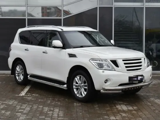 Nissan Patrol Y62 Макеевка
