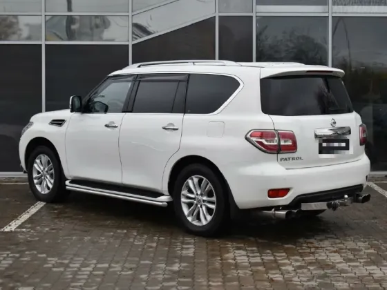 Nissan Patrol Y62 Макеевка