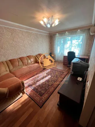 Продажа 2-комнатной в Буденновском районе. Крупногабаритная. Улица Отважных. Заходи и живи! Донецк
