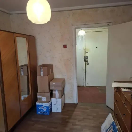 продам 2 к.кв. буденовский р. 230 стр див вирус 3500 мил р. Донецк