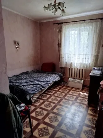 Продам 3-х комнатную квартиру на земле с газом возле Алексеевского ставка в Донецке. Донецк