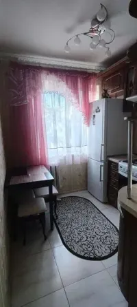 Сдам уютную двухкомнатную квартиру в Пролетарском районе, ориентир парк Горького. Донецк