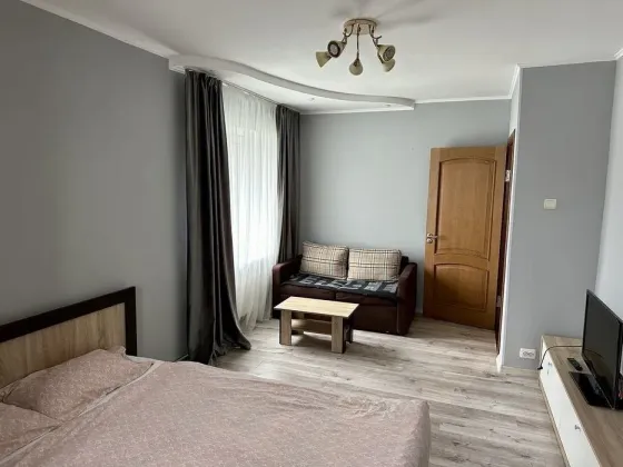 Сдам 2х комнатную квартиру в Куйбышевском районе Донецк