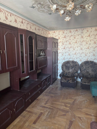 Продам 2км.кв Левый берег до моря 5мин пешком. Мариуполь