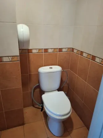 Сдается в аренду помещение 90 кв.м. г.Макеевка ул.Ленина,84 Макеевка