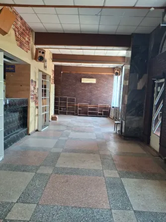 Сдается в аренду помещение 90 кв.м. г.Макеевка ул.Ленина,84 Макеевка