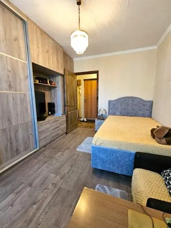 Продается 2 комнатная квартира Ленинский проспект Обжора Донецк