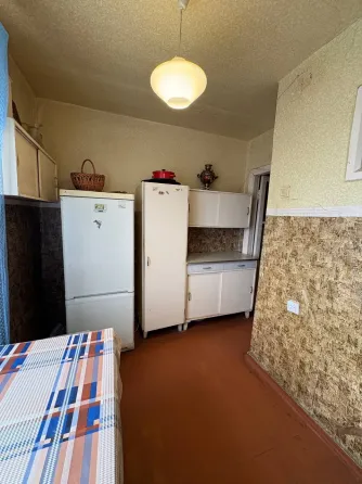 Продажа 2 ком , 50 лет ссср, автостанция Крытый рынок, Ворошиловский район, магазин Молоко ! Донецк