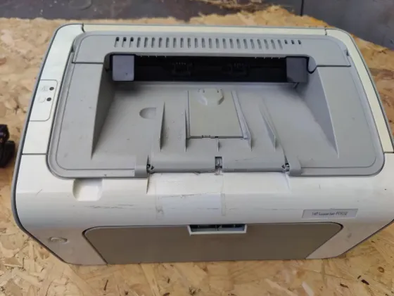 Продается принтер HP LJ P1102 Макеевка