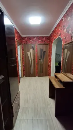 Продается 2 комн.кв 51.4 м² этаж 1/9 Мариуполь
