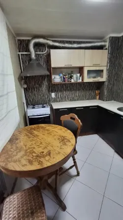 Продается 2 комн.кв 51.4 м² этаж 1/9 Мариуполь